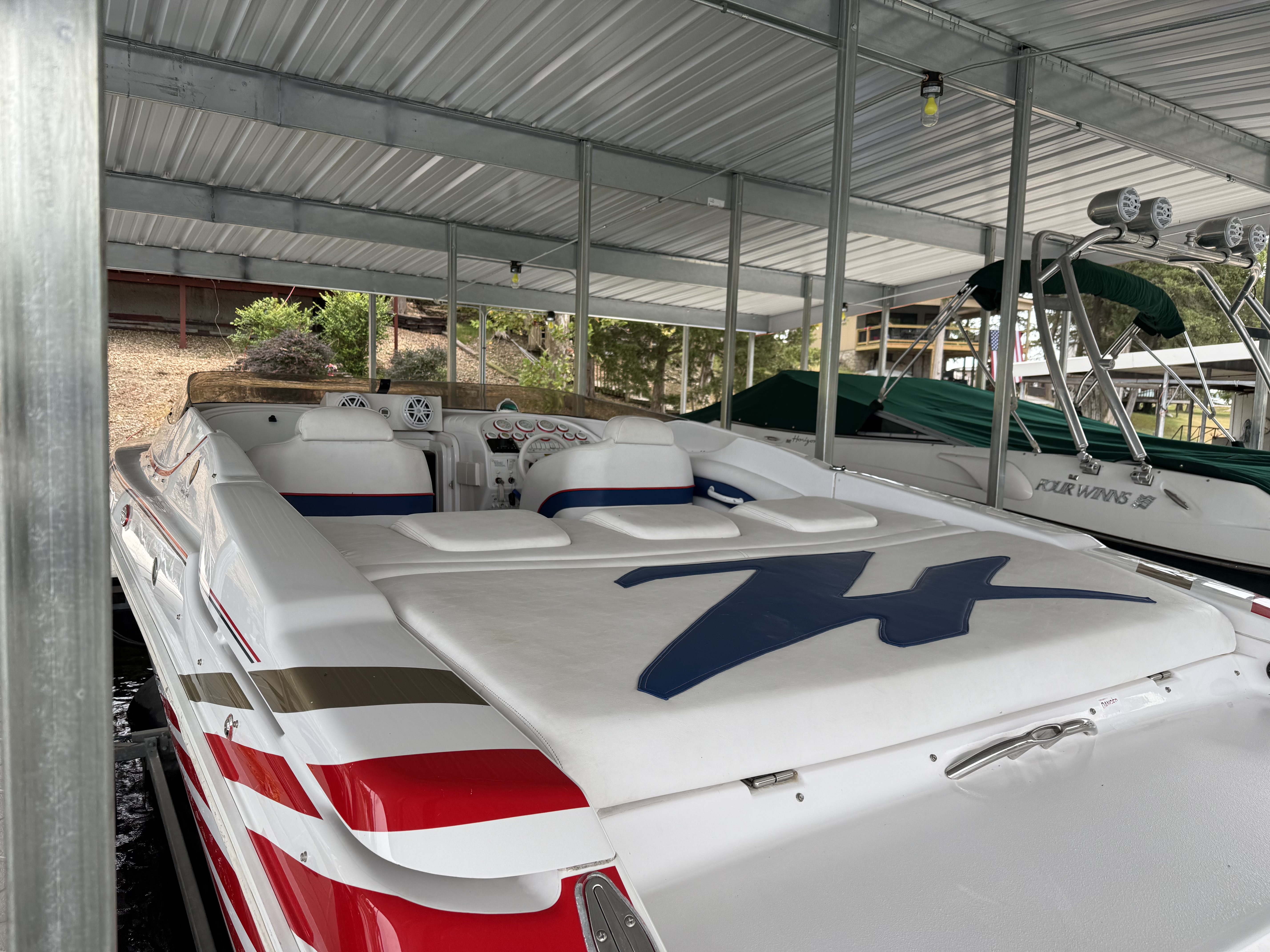 Used 2001 Donzi 28 ZX, 65037 Gravois Mills - Boat Trader