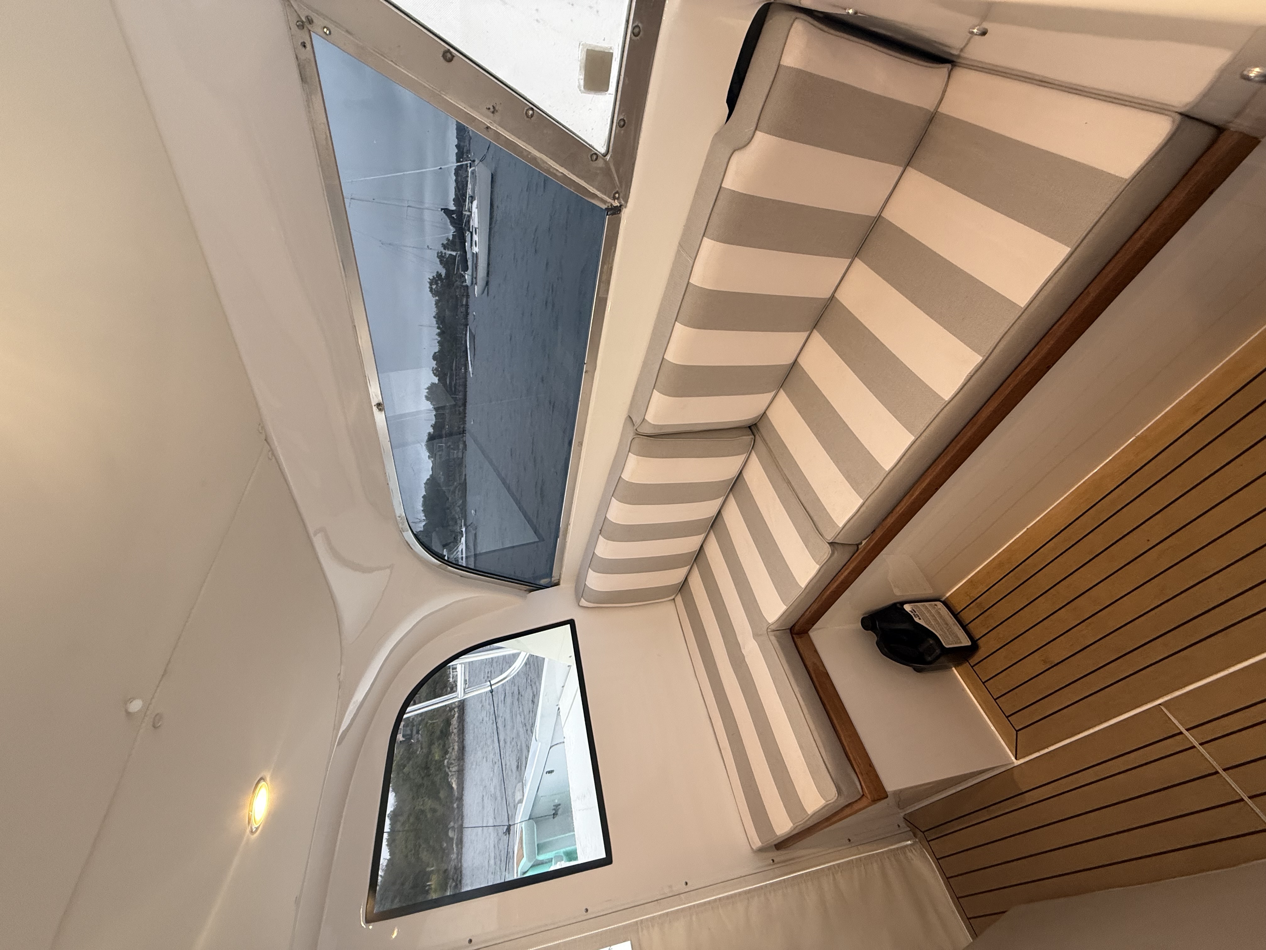 Used 1972 Bertram 31, 02835 Jamestown - Boat Trader