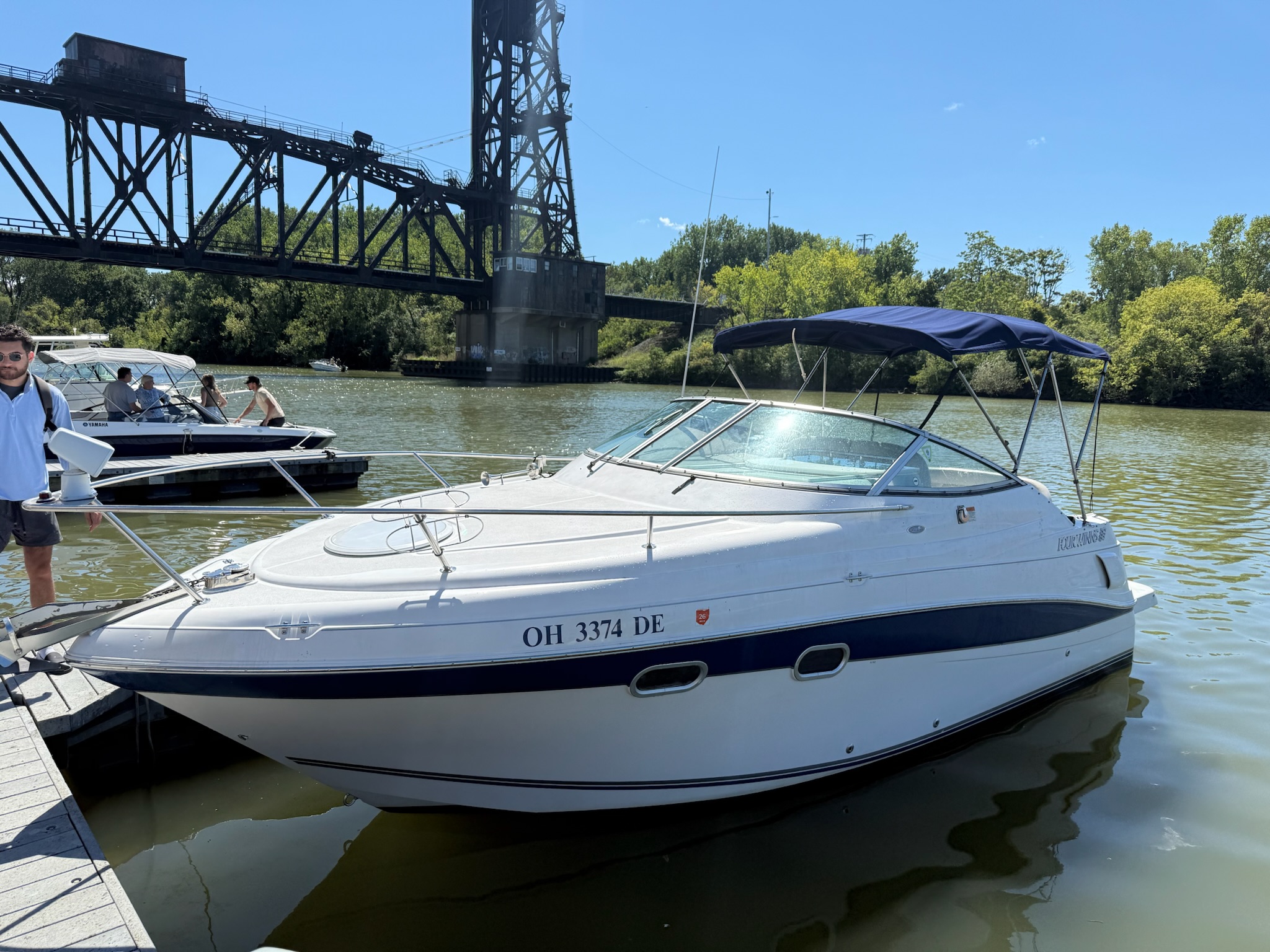 Used 2002 Four Winns 248 Vista, 44052 Lorain - Boat Trader