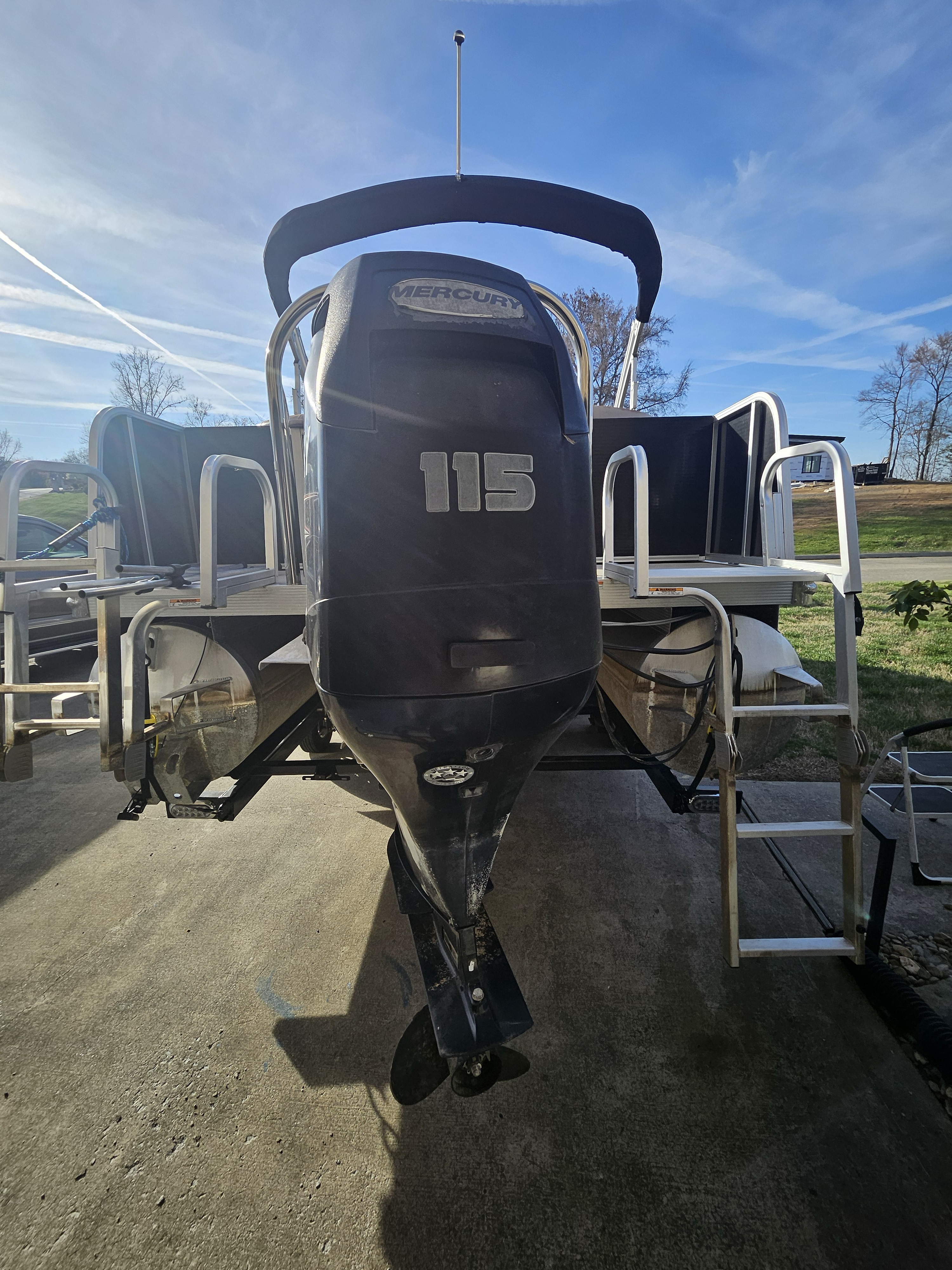 Used 2013 Avalon Catalina Quad Lounge - 24', 37725 Dandridge