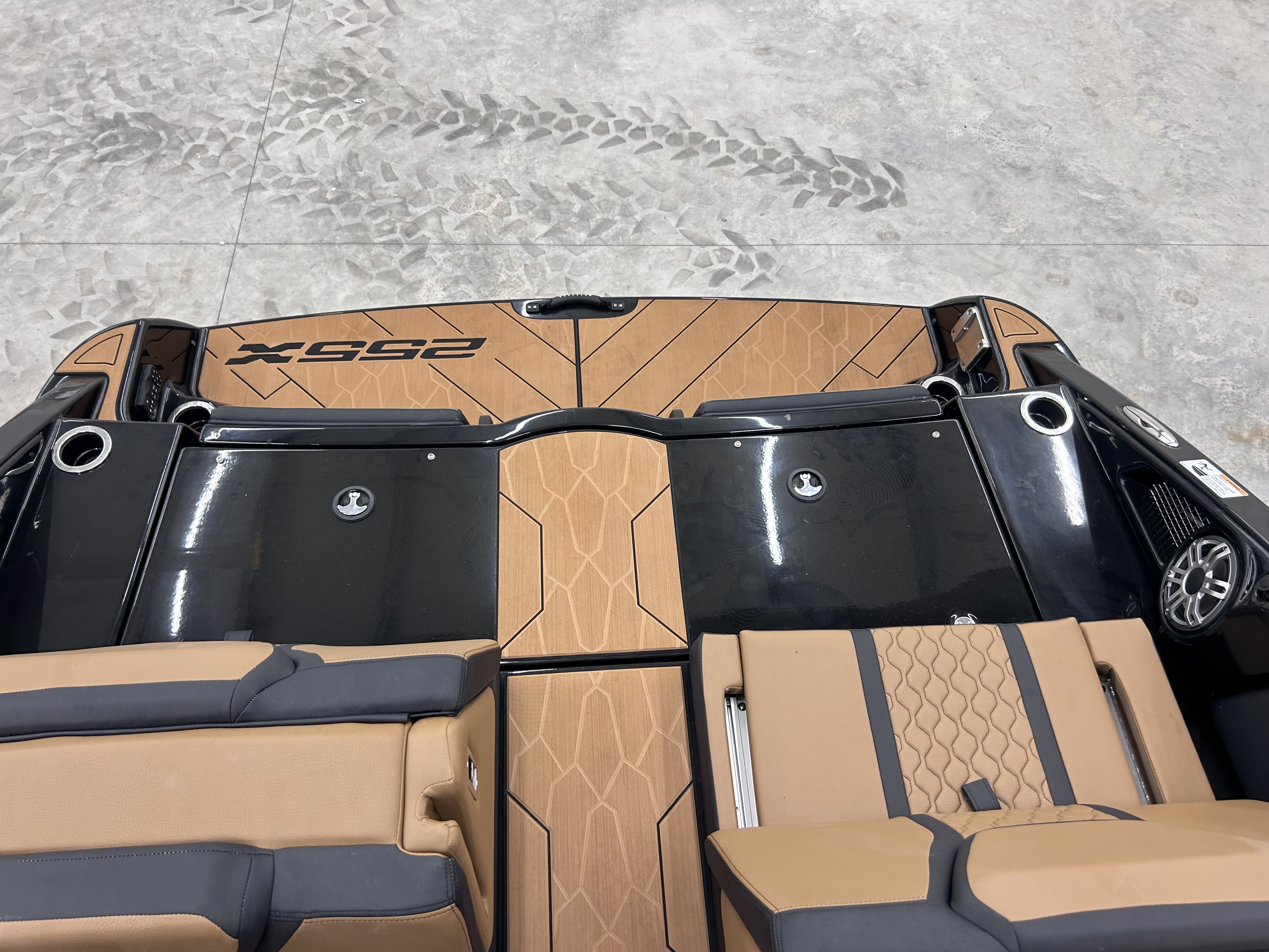 Used 2025 Yamaha Boats 225XD, 36561 Orange Beach - Boat Trader