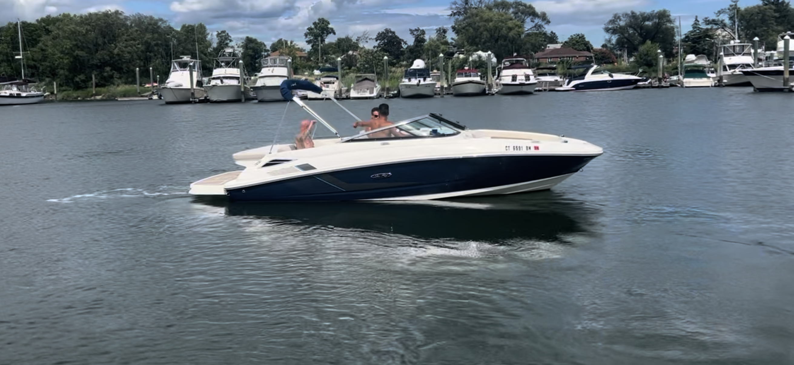 Used 2013 Sea Ray 220 Sundeck, 10465 Bronx - Boat Trader