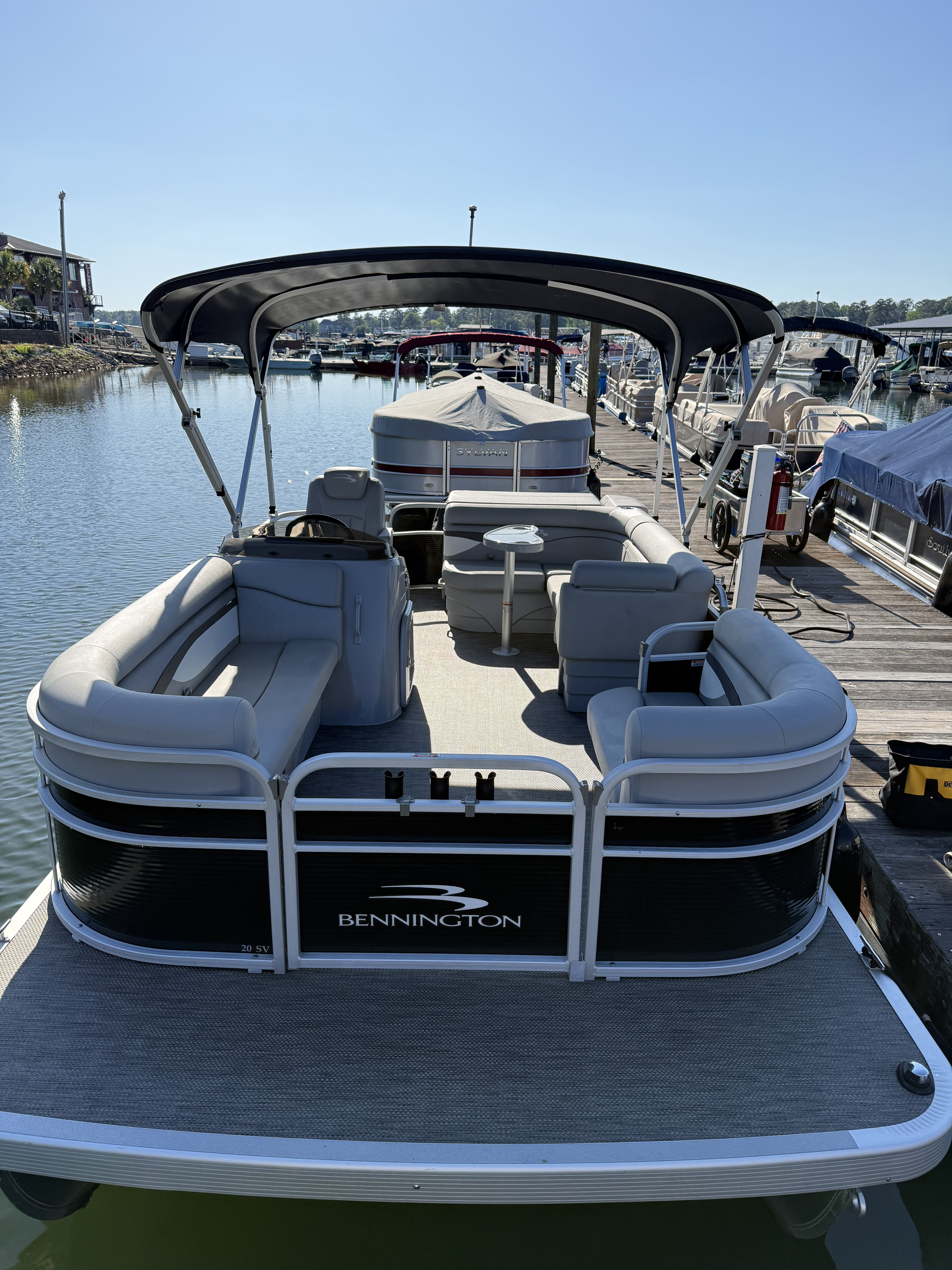 Used 2024 Bennington 20LX SHO PONTOON, 29063 Irmo - Boat Trader