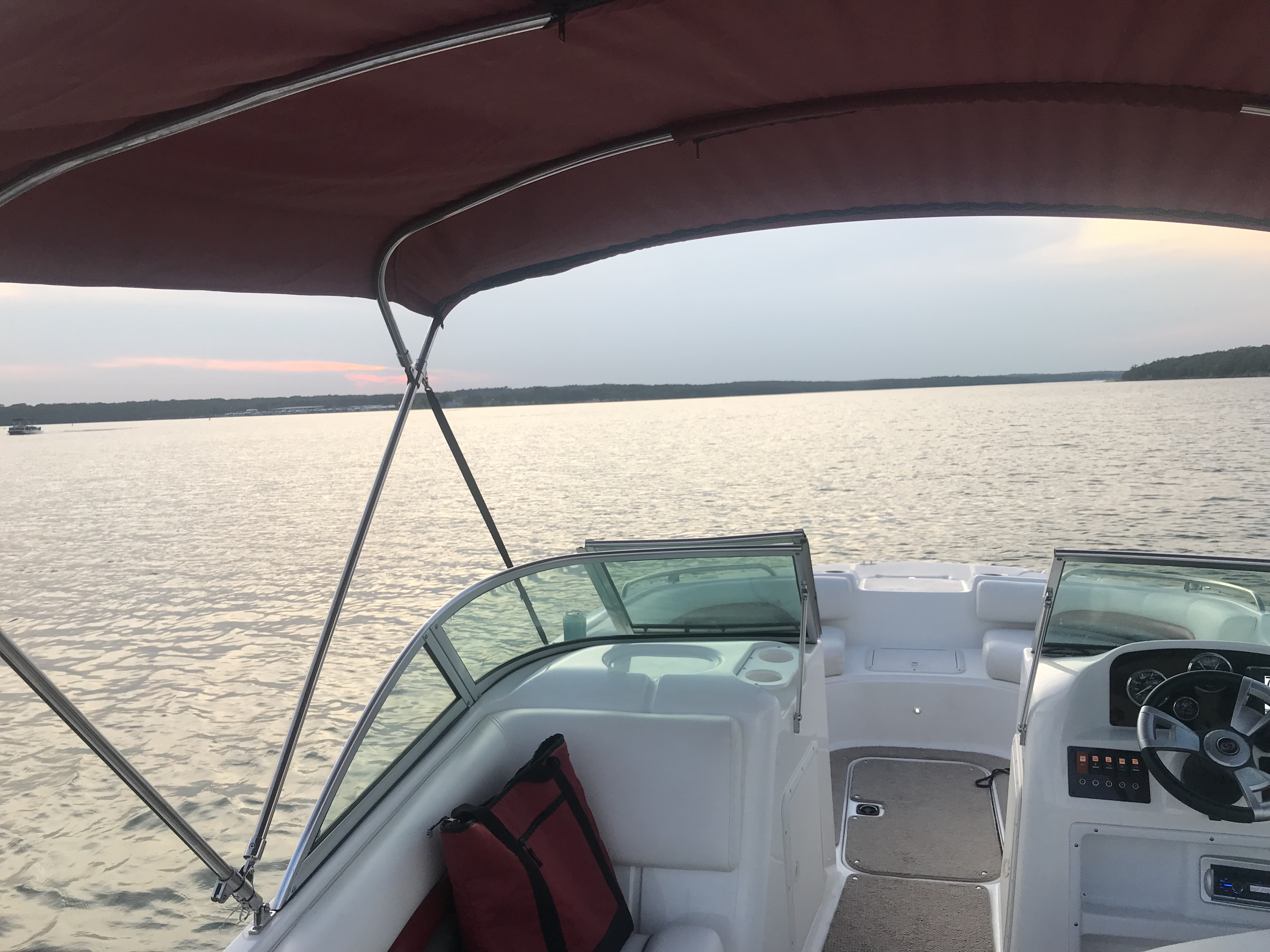 Used 2013 Hurricane SunDeck 187 IO, 73099 Yukon - Boat Trader