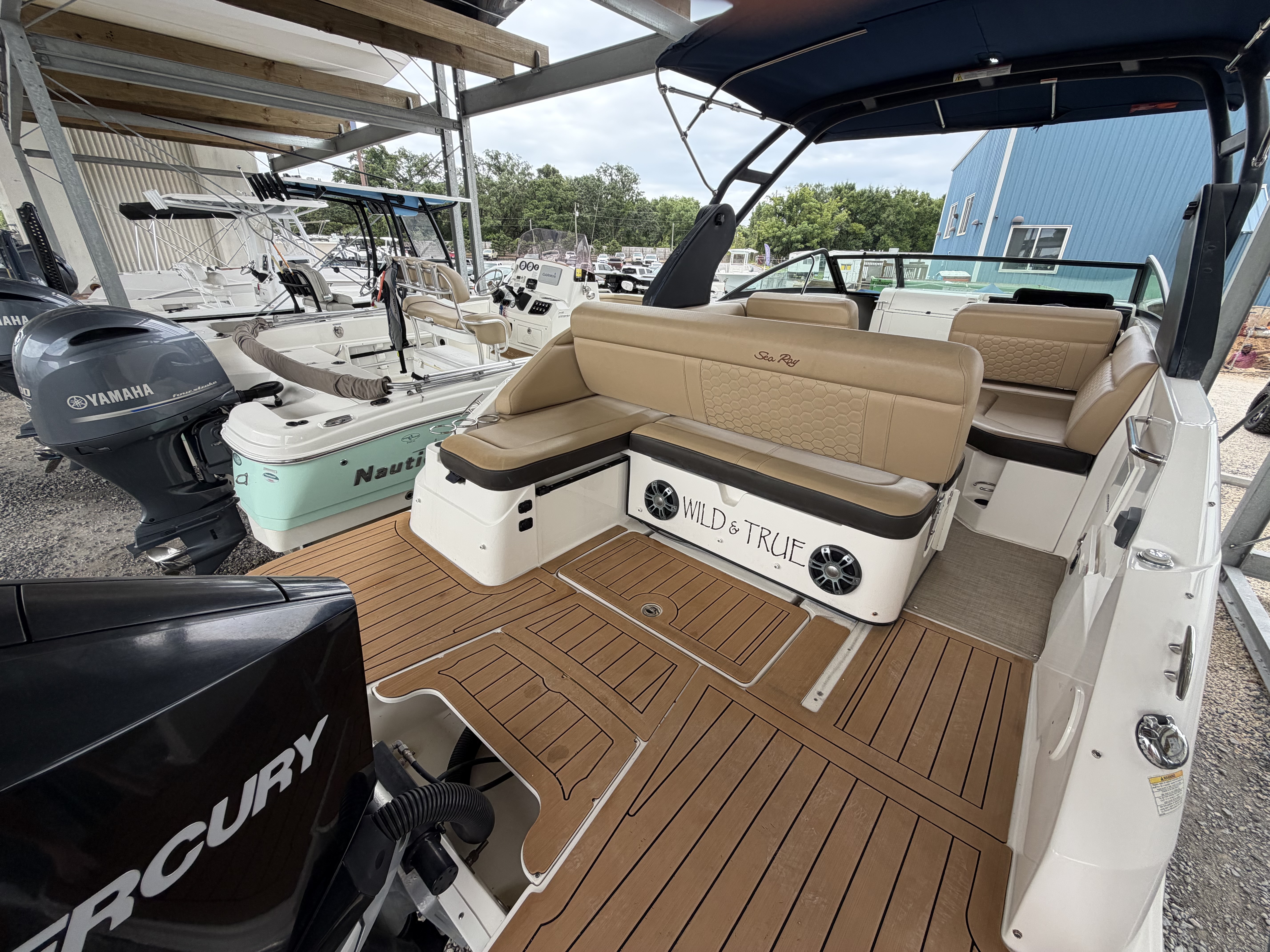 Used 2020 Sea Ray SDX 250 Outboard, 32507 Pensacola - Boat Trader