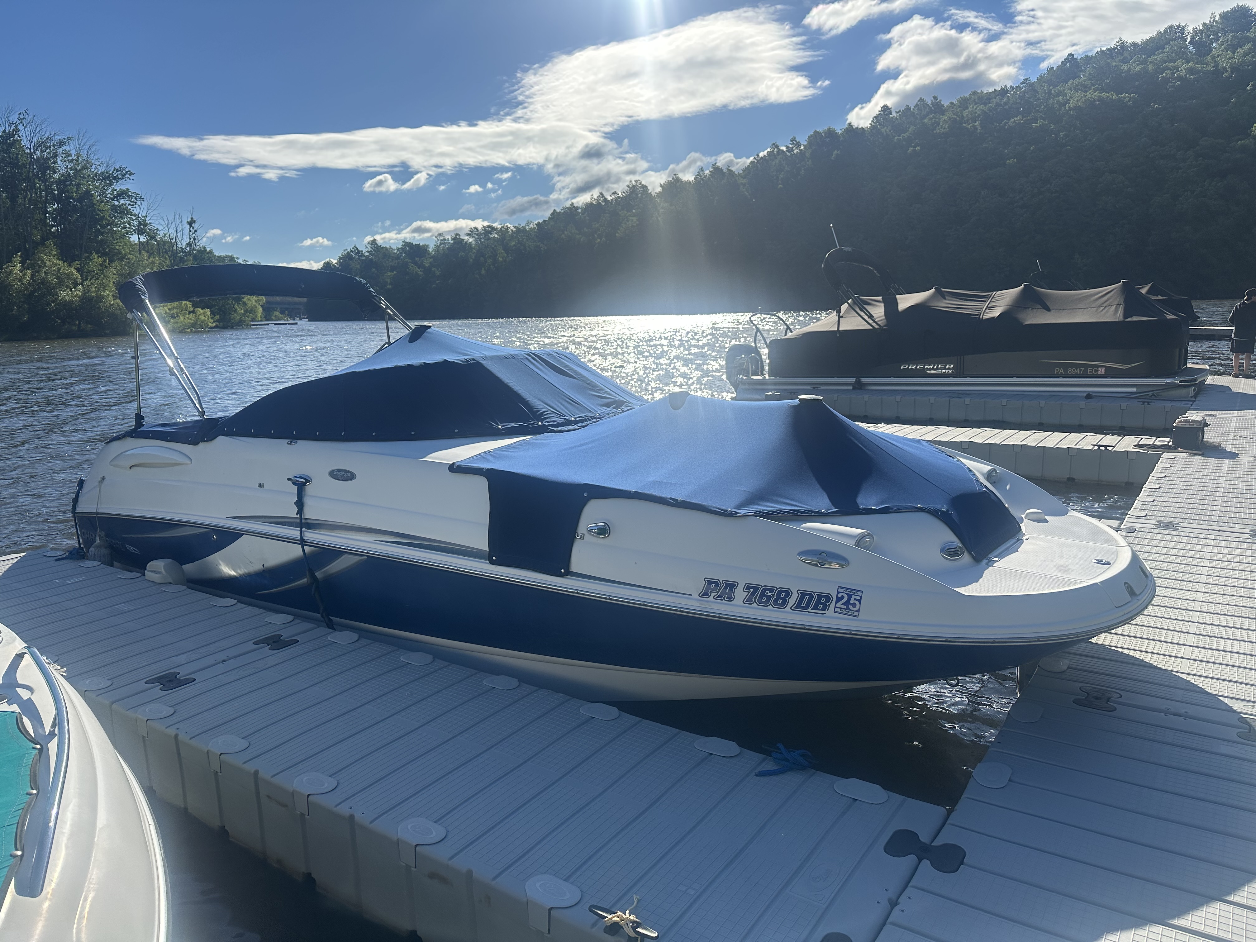 Used 2007 Chaparral Sunesta 254, 18426 Greentown - Boat Trader